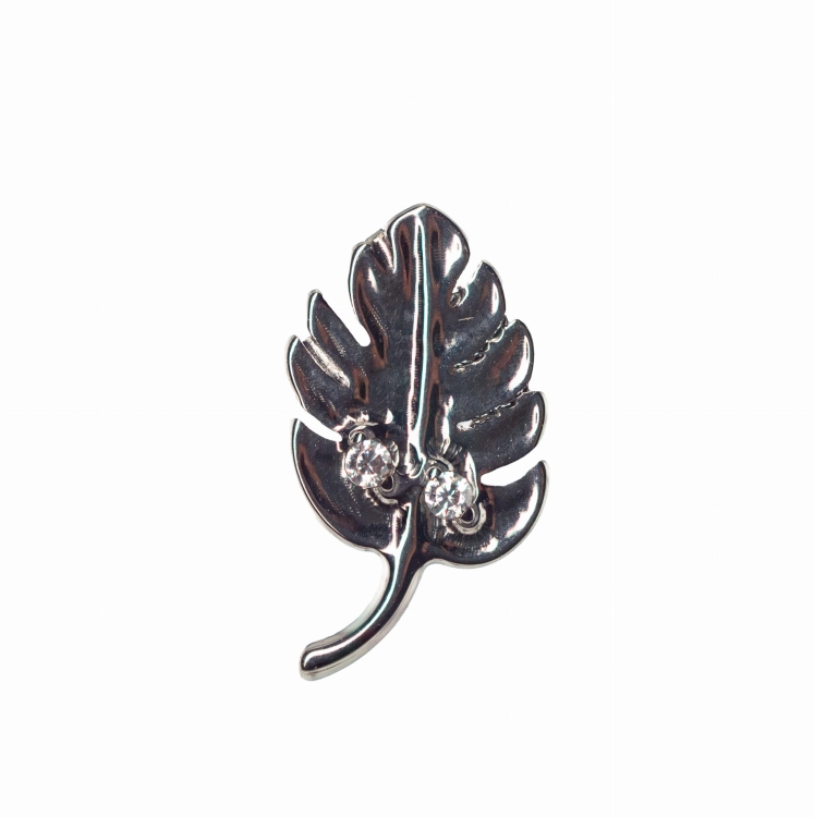 Liść monstery z kryształkami - tytanowy ozdobny labret. Kolczyk do piercingu stylizacji ucha.