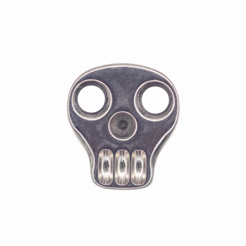 Trupia czaszka mała - tytanowy ozdobny labret. Kolczyk do piercingu ucha czacha kościotrup