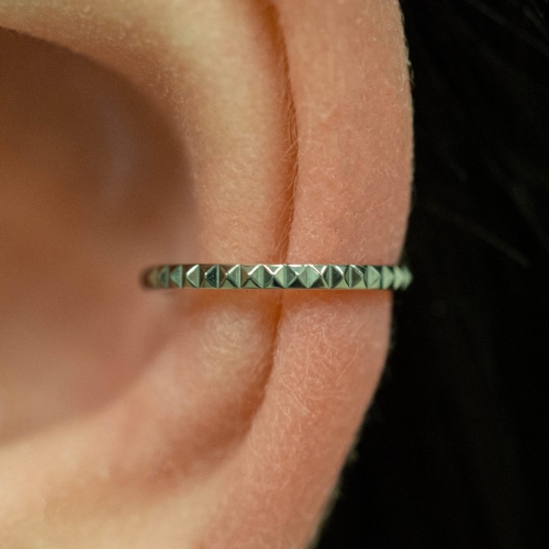 Kółko clicker ponacinane - do helixa nostrila concha