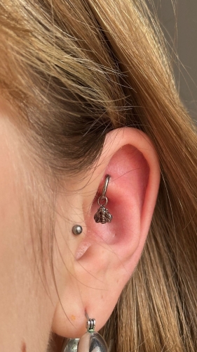 Biżuteria wisząca pszczółka