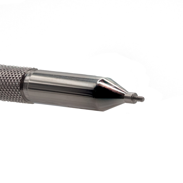 Wkrętak do dermali trzymak z bliska